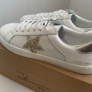 NWT VINTAGE HAVANA BIANCA SNEAKER SIZE 10